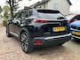 Peugeot e-2008 EV 50kWh 136PK GT Pack + 18"/ Navi/ Clima/ Ad.Cruise/ Panorama/ Full-LED/ Camera/ CarPlay/ Stoelverwarming/ SOH100%/ NL auto
