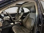 Lexus IS 300h Hybrid Edition 30 | NL-Auto | Schuif- Kanteldak | Stoelverwarming |