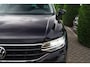 Volkswagen Tiguan 1.5 TSI Elegance Cruise Adoptief Stoel/Stuur Verw PDC v+A Lane Assi Front Assit 2xPDC Apple/Android ENZ