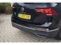Volkswagen Tiguan 1.5 TSI Elegance Cruise Adoptief Stoel/Stuur Verw PDC v+A Lane Assi Front Assit 2xPDC Apple/Android ENZ