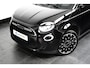 Fiat 500 La Prima By Bocelli 42 kWh SOH 95% | Carplay | Panoramadak | Camera | Dodehoekbewaking | PDC V+A | Stoelverwarming | Keyless | 17" Lichtmetalen Velgen