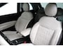 Fiat 500 La Prima By Bocelli 42 kWh SOH 95% | Carplay | Panoramadak | Camera | Dodehoekbewaking | PDC V+A | Stoelverwarming | Keyless | 17" Lichtmetalen Velgen