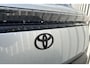 Toyota Urban Cruiser Dynamic Adventure 61 kWh, Trekhaak, Spatlappen!