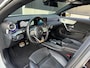 Mercedes-Benz CLA 200 AMG Night / Panorama / Camera / AmbientLight / Alcantara