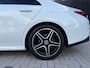 Mercedes-Benz CLA 200 AMG Night / Panorama / Camera / AmbientLight / Alcantara