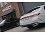 Mercedes-Benz E-klasse 300 e AMG Line | Luchtvering | Hyperscreen | Achterasbesturing | Burmester | Stoelventilatie | Vlakkenverwarming | Massage | Distronic+ | Digital Light |