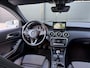 Mercedes-Benz A-klasse 160 AMG Line / Alcantara / Camera / LED / Navigatie