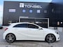 Mercedes-Benz A-klasse 160 AMG Line / Alcantara / Camera / LED / Navigatie