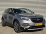Opel Grandland X 1.2 Turbo Ultimate 130 PK | 8-Traps Automaat | Camera | Stoel/Stuurwielverwarming | AGR Stoelen | All Season banden