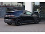 Volkswagen ID.4 Pro Limited Edition 77 kWh 286PK / 210kW, Achteruitrijcamera (Rear View), wegklapbare trekhaak, 19" 'Bergen' LMV, LED verlichting, adaptieve cruise control (ACC), draadloos Apple Carplay & Android Auto, DAB+, 'Innovision Pro' navigatie, draadloze telefoonlader, elektrisch verstel-, verwarm- en inklapbare buitenspiegels, keyless access, verwarmbare voorstoelen, verwarmbaar multifunctioneel lederen stuurwiel, verwarmbare voorruit etc.