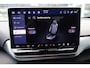 Volkswagen ID.4 Pro Limited Edition 77 kWh 286PK / 210kW, Achteruitrijcamera (Rear View), wegklapbare trekhaak, 19" 'Bergen' LMV, LED verlichting, adaptieve cruise control (ACC), draadloos Apple Carplay & Android Auto, DAB+, 'Innovision Pro' navigatie, draadloze telefoonlader, elektrisch verstel-, verwarm- en inklapbare buitenspiegels, keyless access, verwarmbare voorstoelen, verwarmbaar multifunctioneel lederen stuurwiel, verwarmbare voorruit etc.