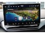 Volkswagen ID.4 Pro Limited Edition 77 kWh 286PK / 210kW, Achteruitrijcamera (Rear View), wegklapbare trekhaak, 19" 'Bergen' LMV, LED verlichting, adaptieve cruise control (ACC), draadloos Apple Carplay & Android Auto, DAB+, 'Innovision Pro' navigatie, draadloze telefoonlader, elektrisch verstel-, verwarm- en inklapbare buitenspiegels, keyless access, verwarmbare voorstoelen, verwarmbaar multifunctioneel lederen stuurwiel, verwarmbare voorruit etc.