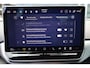 Volkswagen ID.4 Pro Limited Edition 77 kWh 286PK / 210kW, Achteruitrijcamera (Rear View), wegklapbare trekhaak, 19" 'Bergen' LMV, LED verlichting, adaptieve cruise control (ACC), draadloos Apple Carplay & Android Auto, DAB+, 'Innovision Pro' navigatie, draadloze telefoonlader, elektrisch verstel-, verwarm- en inklapbare buitenspiegels, keyless access, verwarmbare voorstoelen, verwarmbaar multifunctioneel lederen stuurwiel, verwarmbare voorruit etc.