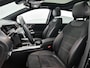 Mercedes-Benz B-klasse 180 AMG Nightpakket | Panoramadak | Sfeerverlichting | Trekhaak | Dode Hoek Ass | memory | Keyless Go | Inclusief 24 maanden Mercedes-Benz Certified garantie voor Europa.