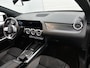 Mercedes-Benz B-klasse 180 AMG Nightpakket | Panoramadak | Sfeerverlichting | Trekhaak | Dode Hoek Ass | memory | Keyless Go | Inclusief 24 maanden Mercedes-Benz Certified garantie voor Europa.