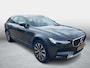 Volvo V90 Cross Country 2.0 T5 AWD Pro | Pine grey metallic | Maroonbrown Nappa leder | Black Walnut Wood |Trekhaak | Adaptieve cruise control | Camera | Alarm | BLIS | Parkeersensoren |