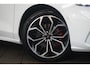 Ford Focus Wagon 1.5 EcoBoost ST Line X Business Automaat | Trekhaak Wegklapbaar | Panoramadak | Adaptive Cruise | Winter Pakket | Dode Hoek Detectie | 18 Inch |