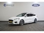 Ford Focus Wagon 1.5 EcoBoost ST Line X Business Automaat | Trekhaak Wegklapbaar | Panoramadak | Adaptive Cruise | Winter Pakket | Dode Hoek Detectie | 18 Inch |