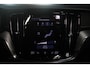 Volvo S60 2.0 B5 250PK AUTOMAAT R-DESIGN 20'' | PANORAMISCH SCHUIF/KANTELDAK | PREMIUM AUDIO BY HARMAN KARDON | 20" 5-TRIPPLE SPAAKS BLACK/DIAMAND CUT LICHTMETALEN VELGEN | BLINDSPOT INFOMATION SYSTEM (BLIS) | VERWARMDE VOORRUIT |VERWARMDE AQUABLADE RUITENWISSERBLADEN | PILOT ASSIST | APPLE CARPLAY / ANDROID AUTO | DODEHOEKDETECTIE | ADAPTIEVE CRUISECONTROL | R-DESIGN BEKLEDING MET NAPPA LEDER I.C.M. OPEN GRID TEXTIEL | ELEKTRISCH VERSTELBARE CONTOUR STOELEN (SPORTSTOELEN) MET GEHEUGEN OP BEIDE VOORSTOELEN (POWERSEATS) |VERWARMDE VOORSTOELEN EN ACHTERBANK | VERWARMD STUURWIEL | PARKEERVERWARMING MET TIMER (STANDKACHEL) | 4 ZONE ELECTRONIC CLIMATE CONTROL MET TOUCHSCREEN BEDIENING OP DE TWEEDE ZITRIJ | FULL LED KOPLAMPEN | ELEKTRISCH TE OPENEN ACHTERKLEP | ZWARTE HEMELBEKLEDING |