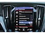 Volvo S60 2.0 B5 250PK AUTOMAAT R-DESIGN 20'' | PANORAMISCH SCHUIF/KANTELDAK | PREMIUM AUDIO BY HARMAN KARDON | 20" 5-TRIPPLE SPAAKS BLACK/DIAMAND CUT LICHTMETALEN VELGEN | BLINDSPOT INFOMATION SYSTEM (BLIS) | VERWARMDE VOORRUIT |VERWARMDE AQUABLADE RUITENWISSERBLADEN | PILOT ASSIST | APPLE CARPLAY / ANDROID AUTO | DODEHOEKDETECTIE | ADAPTIEVE CRUISECONTROL | R-DESIGN BEKLEDING MET NAPPA LEDER I.C.M. OPEN GRID TEXTIEL | ELEKTRISCH VERSTELBARE CONTOUR STOELEN (SPORTSTOELEN) MET GEHEUGEN OP BEIDE VOORSTOELEN (POWERSEATS) |VERWARMDE VOORSTOELEN EN ACHTERBANK | VERWARMD STUURWIEL | PARKEERVERWARMING MET TIMER (STANDKACHEL) | 4 ZONE ELECTRONIC CLIMATE CONTROL MET TOUCHSCREEN BEDIENING OP DE TWEEDE ZITRIJ | FULL LED KOPLAMPEN | ELEKTRISCH TE OPENEN ACHTERKLEP | ZWARTE HEMELBEKLEDING |