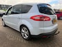Ford S-Max 2.0 EcoBoost Titanium 7 pers in automaat met trekhaak en parkeersensoren / camera en bluetooth telefoon / media