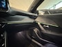 Peugeot e-2008 EV GT Pack 50 kWh | SOH 93% | Stoelverwarming | Apple Carplay | Alcantara Bekleding | Climate Control | Adaptieve Cruise Control |