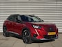 Peugeot e-2008 EV GT Pack 50 kWh | SOH 93% | Stoelverwarming | Apple Carplay | Alcantara Bekleding | Climate Control | Adaptieve Cruise Control |