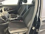 Peugeot e-208 EV Allure Pack 50 kWh l Trekhaak l Apple carplay & Android auto l Stoelverwarming l