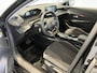 Peugeot e-208 EV Allure Pack 50 kWh l Trekhaak l Apple carplay & Android auto l Stoelverwarming l