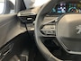 Peugeot e-208 EV Allure Pack 50 kWh l Trekhaak l Apple carplay & Android auto l Stoelverwarming l