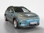 Hyundai Kona Electric EV Fashion 64 kWh 204PK | Warmtepomp | Navigatie | Apple Carplay & Android Auto | 100% SOH | Adaptive cruise control | Climate control | Head-up display | Parkeersensoren achter |
