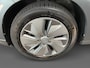 Hyundai Kona Electric EV Fashion 64 kWh 204PK | Warmtepomp | Navigatie | Apple Carplay & Android Auto | 100% SOH | Adaptive cruise control | Climate control | Head-up display | Parkeersensoren achter |