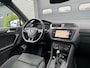 Volkswagen Tiguan 1.5 TSI DSG R-Line TIK IN MOTOR | Navigatie | Camera | Adaptive Cruise Control | LED | Carplay | Elektrische Achterklep |
