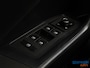 Volkswagen T-Roc 1.5 TSI Sport | Trekhaak | Navi | 150pk | ACC | PDC