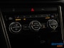 Volkswagen T-Roc 1.5 TSI Sport | Trekhaak | Navi | 150pk | ACC | PDC