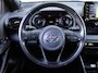 Toyota Yaris 1.5 Hybrid Launch Edition | 17" LM | Clima | Cruise adapt.| PDC V+A | Camera | HUD | Keyless | Navi | 1e eigenaar |