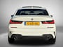 BMW 3-Serie 330i High Executive Edition M-sport (NL-auto, Dealer OndH, Panorama, Navi, StoelV, Stuur VerW, Etc)