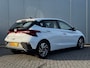 Hyundai i20 1.2 MPI 84pk Comfort | Airco | Camera | Carplay | Cruise control | Dodehoek detectie | Navigatie | Parkeersensoren | Digitaal cockpit | Lichtmetalen velgen