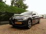 Alfa Romeo Stelvio 2.0 T AWD Velocest. | Carplay!! | Flippers | All-Black! | Donkere hemelbekl.