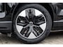 Volvo EX30 P3 Long Range Plus Europa 69 kWh | Adaptive Cruise | BLIS | Parkeercamera | Harman/Kardon | Elektrisch verstelbare stoelen | Stuur en Stoelverwarming |