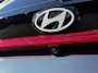 Hyundai i20 1.0 T-GDI 100pk Premium | Carplay | Climate control | Cruise control | Stoel/stuurverwarming | Camera | Parkeersensoren | DAB | Premium Audio | Lichtmetalen velgen | Navigatie