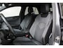 Volkswagen T-Roc 1.5 TSI R-Line Navigatie | Adaptive Cruise Control | Side Assist | Parkeercamera