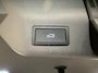 Volkswagen Multivan 1.4 eHybrid L2 Life 7p. MASSAGE/TREKHAAK/ACC/ADAPTIVE-ONDERSTEL/H&K/HEAD-UP/LEER-ALCANTARA/SFEER/IQ-LIGHT/CAMERA/ELECTR.SCHUIFDEUREN/PDC+AUT.PARKEREN/EL.A.KLEP/UNIEK SLECHTS 34.000KM