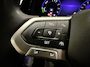 Volkswagen Multivan 1.4 eHybrid L2 Life 7p. MASSAGE/TREKHAAK/ACC/ADAPTIVE-ONDERSTEL/H&K/HEAD-UP/LEER-ALCANTARA/SFEER/IQ-LIGHT/CAMERA/ELECTR.SCHUIFDEUREN/PDC+AUT.PARKEREN/EL.A.KLEP/UNIEK SLECHTS 34.000KM