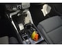 Volvo XC40 B4 Plus Dark | Trekhaak | Elektrisch verstelbare voorstoelen | Verwarmbare voorstoelen, stuurwiel en voorruit | Premium audio by Harman Kardon | Apple carplay/Android auto | Parkeercamera | All-Season | 19 inch |