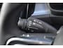 Volvo XC40 B4 Plus Dark | Trekhaak | Elektrisch verstelbare voorstoelen | Verwarmbare voorstoelen, stuurwiel en voorruit | Premium audio by Harman Kardon | Apple carplay/Android auto | Parkeercamera | All-Season | 19 inch |