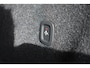 Volvo XC40 B4 Plus Dark | Trekhaak | Elektrisch verstelbare voorstoelen | Verwarmbare voorstoelen, stuurwiel en voorruit | Premium audio by Harman Kardon | Apple carplay/Android auto | Parkeercamera | All-Season | 19 inch |