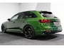 Audi RS4 A4 Avant 2.9 TFSI quattro / RS-Sportuitlaat / Panoramdak / Elektr. verstelbare voorstoelen (links met memory) / HUD / B&O / RS Comfort Pack / Dynamica Pack / Audi Exclusive interieur / Massage stoelen / Matrix LED / Rondomzichtcamera / Apple Carplay - Android Auto / Ambienteverlichting / Stoelverwarming voor + achter / 20'' LMV / Achteruitrijcamera