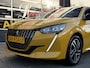 Peugeot 208 1.2 PureTech Road Trip uitv. - Navigatie / Apple Carplay I Airco I LED I DPC I Sport pakket I Dealer onderhouden