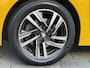 Peugeot 208 1.2 PureTech Road Trip uitv. - Navigatie / Apple Carplay I Airco I LED I DPC I Sport pakket I Dealer onderhouden